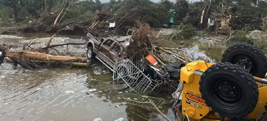Ascienden a más de 90 los muertos por las inundaciones en Texas (EEUU)