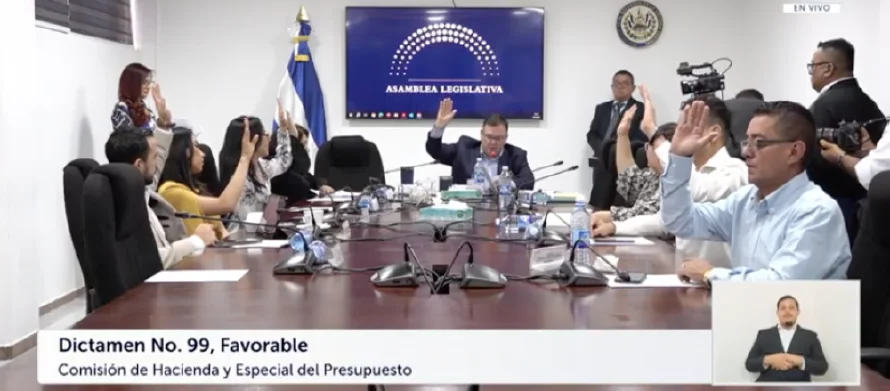 Votan a favor de refuerzo de $53.9 millones a 8 instituciones: $16.7 millones para diseño de políticas en Presidencia