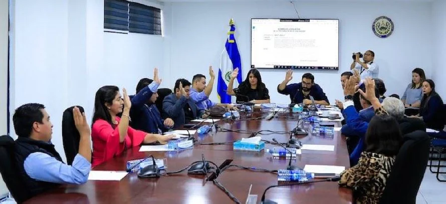 Eliminarán requisito de designación de estacionamientos en proyectos de construcción