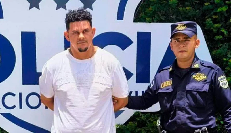 Motociclista detenido por manejar con 154 grados de alcohol y atropellar a un ciclista en Nueva Concepción