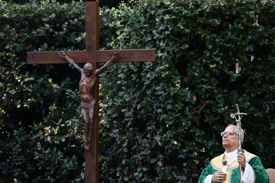 Zelenski pide a León XIV que impulse una reunión de alto nivel para acabar la guerra