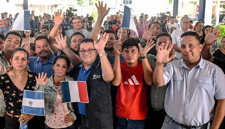 El Salvador enviará primer grupo de trabajadores a Francia con programa de migración