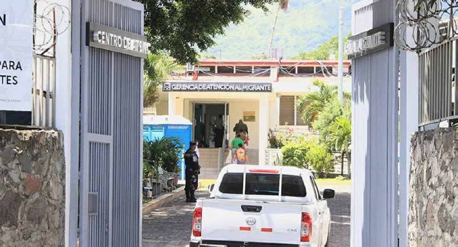 Deportan a salvadoreño tras 15 años en EEUU: tenía hijos nacidos allá y pedía asilo revela familiar