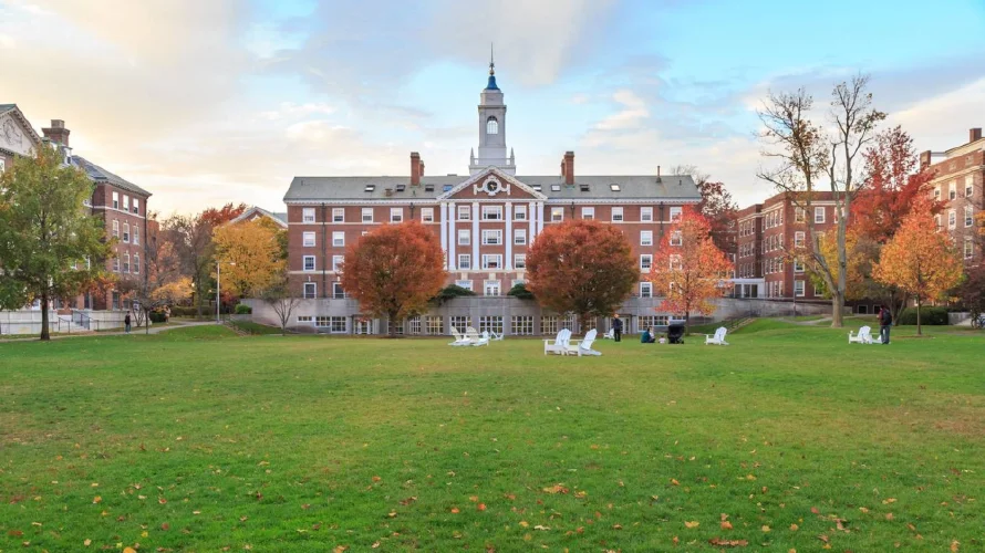 El Gobierno de Trump ordena a Harvard entregarle documentos sobre estudiantes extranjeros