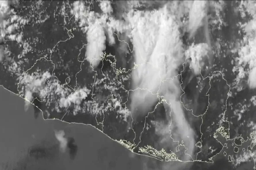 Tormentas y lluvias marcarán el clima de este jueves en El Salvador