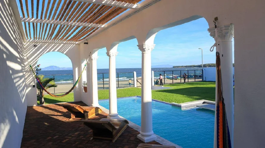 Inmobiliarias proyectan aumento de ventas de propiedades entre 10 % y 70 % en 2025