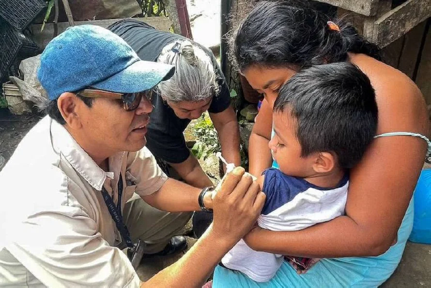 Ministro de Salud asegura que casos de paperas y tétanos en El Salvador han reducido un 29 % y 50 % en lo que va del año