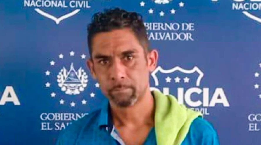 Capturado motorista de la ruta 44 por lesiones, al no esperar que mujer de 81 años terminara de bajarse en la Zacamil