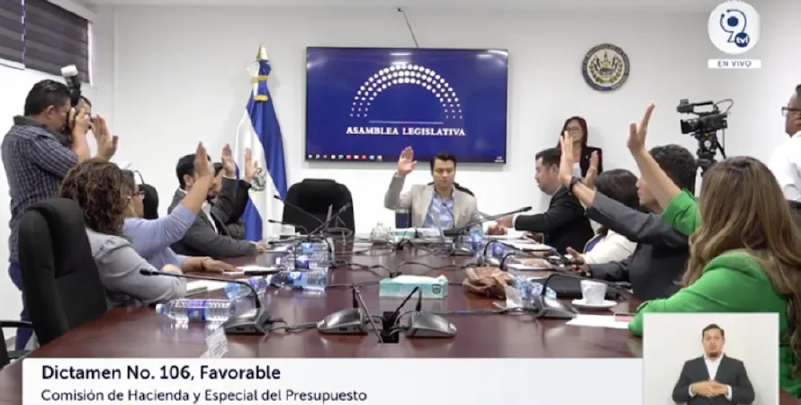 Aprueban cuatro dictámenes: $75 millones del CAF y fondos para centro de datos, clínica de diálisis y Salud