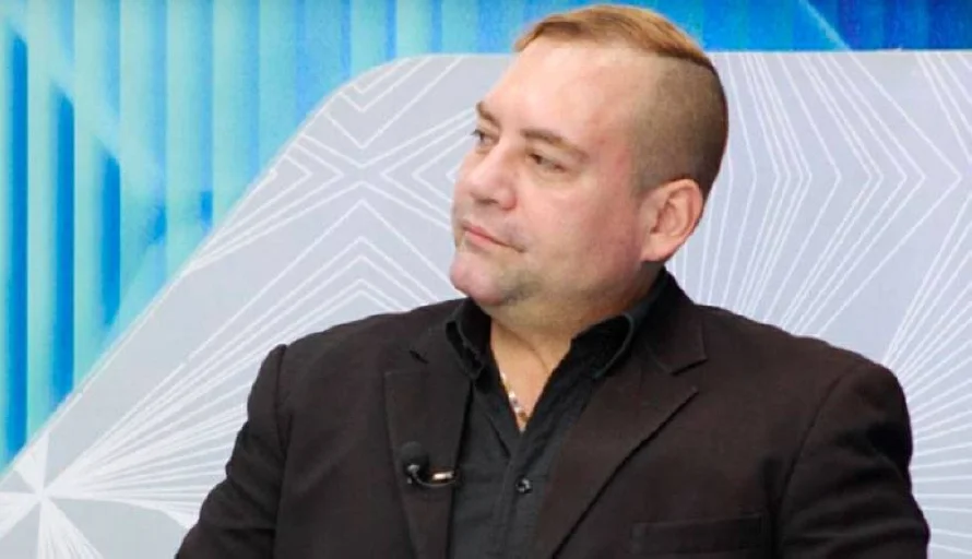 Aldo Álvarez, Rafael Góchez y otros profesionales crean círculo de reflexión política "Siglo XXI"