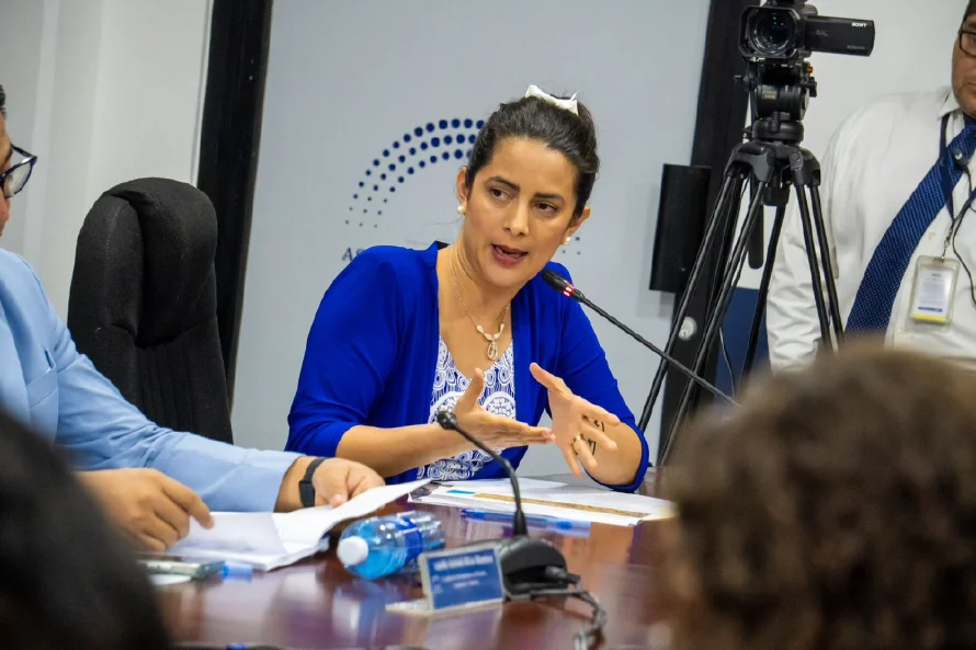 Claudia Ortiz pide que se exija estudio de impacto ambiental de la construcción del CIFCO en terreno de finca El Espino