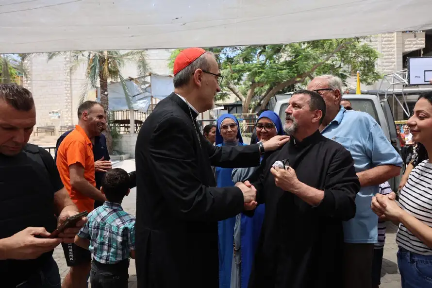 León XIV envía su apoyo al cardenal Pizzaballa y el patriarca Téofilo al entrar en Gaza