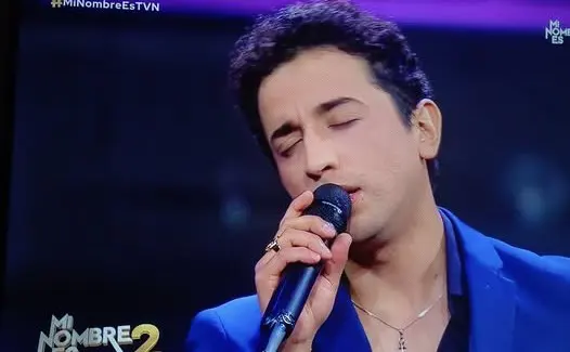 Chileno deslumbra con su imitación de Álvaro Torres en el reality "Mi Nombre Es 2"