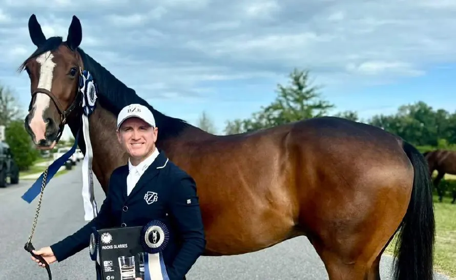 Juan Bolaños, jinete salvadoreño, gana campeonato de salto ecuestre en Florida