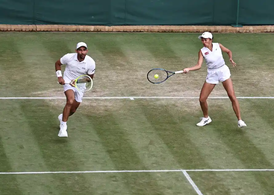 Marcelo Arévalo y Shuai Zhang a semifinales de dobles mixtos en Wimbledon 