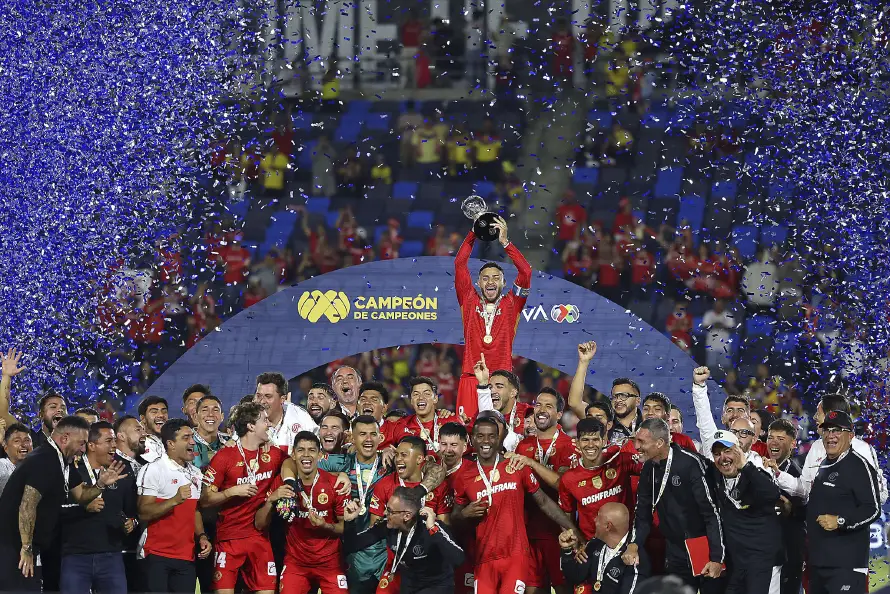 Toluca vence al América y se corona Campeón de Campeones del fútbol mexicano