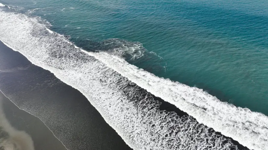 Variaciones en el mar fueron "imperceptibles" tras alerta de tsunami en El Salvador