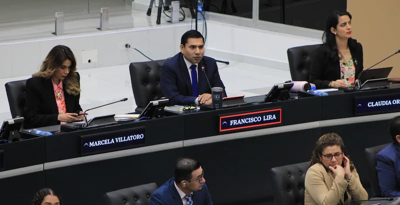 Oposición: reforma constitucional del TSE busca concentrar y perpetuarse en el poder