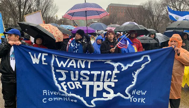 Decisión de la Corte Suprema de EE. UU. genera incertidumbre para salvadoreños con TPS