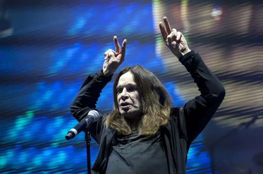 El parque Universal honra a Ozzy Osbourne con una casa para Halloween