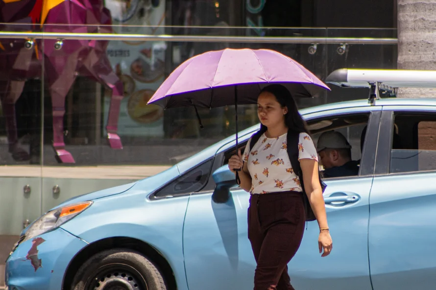 Un clima cálido y sin lluvias predominará este sábado en El Salvador