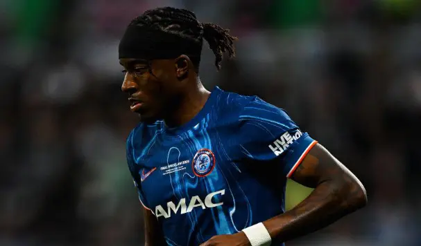 El extremo inglés Madueke cambia el Chelsea por el Arsenal