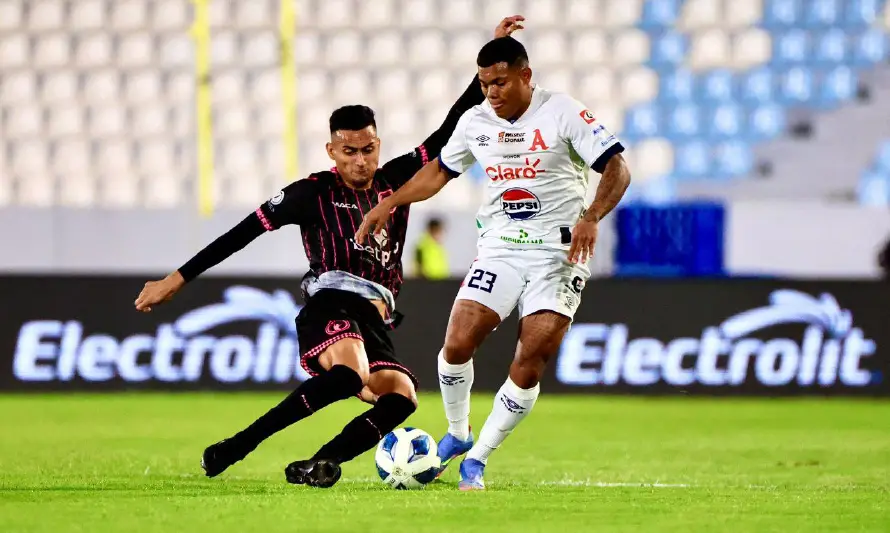 Alianza e Inter FA empatan sin goles en su debut del Apertura 2025