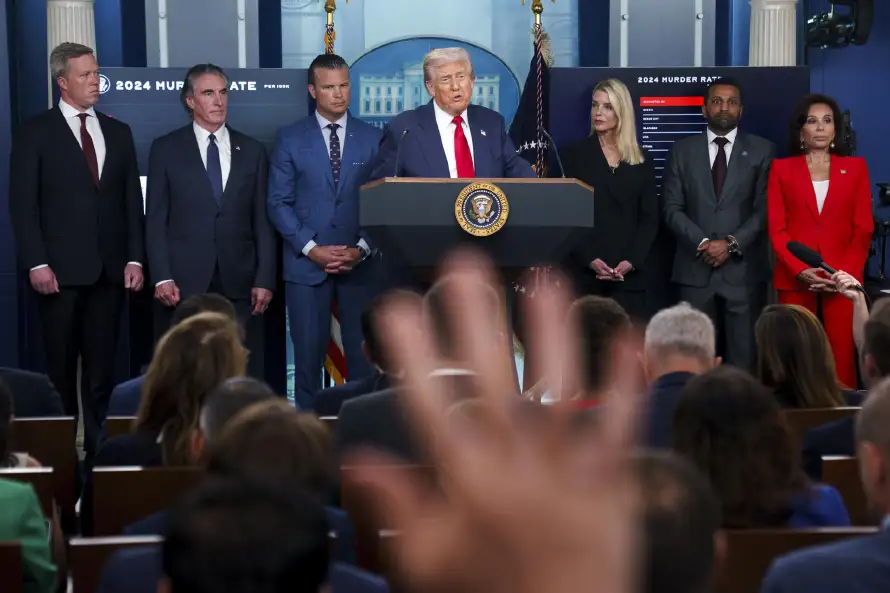 Trump prorroga otros 90 días los aranceles para China, según la CNBC
