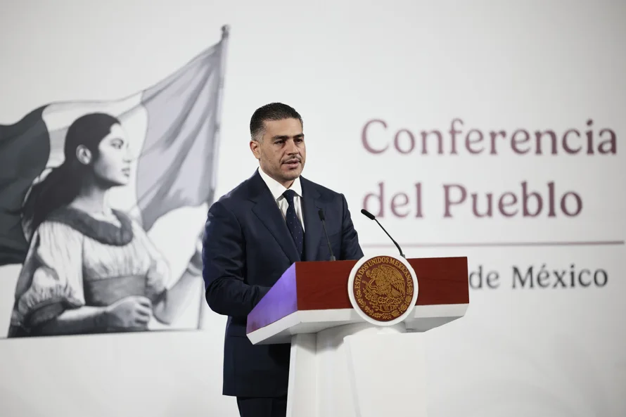 Desmantelan laboratorio de 2.5 toneladas de metanfetaminas y bodega con 4 toneladas de químicos en México