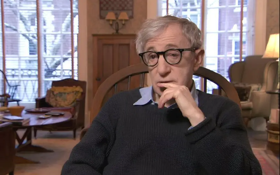 Ucrania condena la participación de Woody Allen en Semana del Cine de Moscú