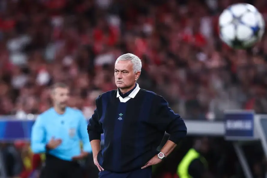 Fenerbahce destituye a José Mourinho tras quedar fuera de la Champions League