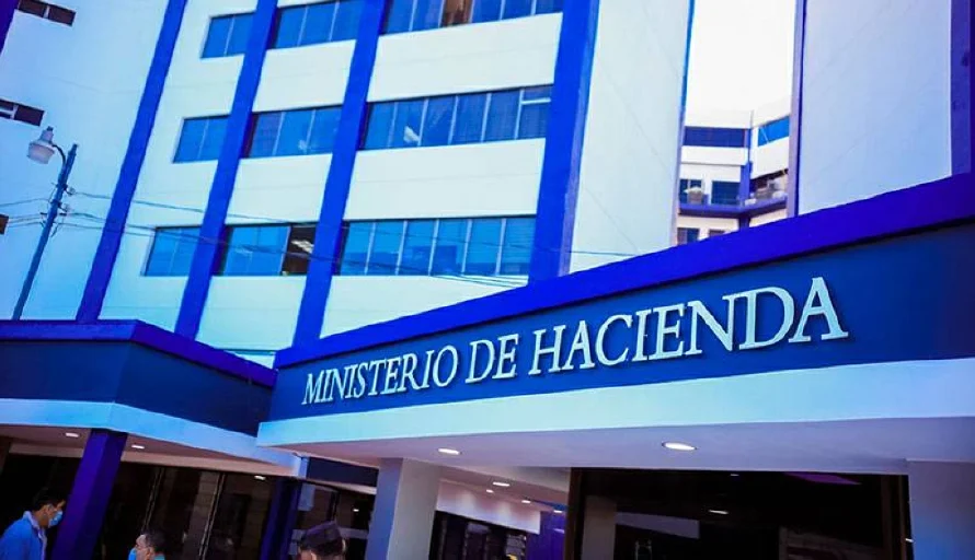 Los ingresos tributarios crecieron 8.6 % a octubre y superaron los $6,700 millones