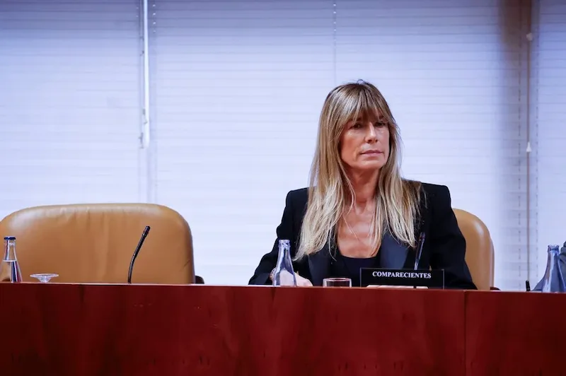 Rebajan petición de cárcel contra esposa de presidente español