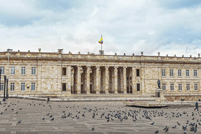Uribe Turbay será velado en el mismo salón del Capitolio donde se homenajeó a sus abuelos