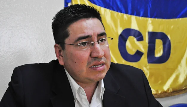 Valuarán bienes de exdiputado Douglas Avilés tras cobro forzoso de condena