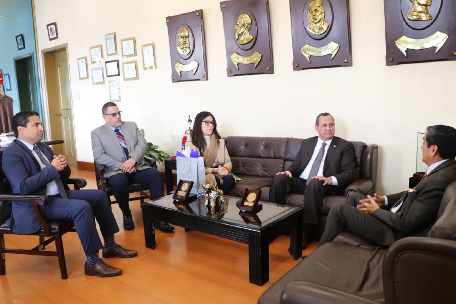 Embajador en Perú dice busca "fortalecer lazos académicos y estratégicos"