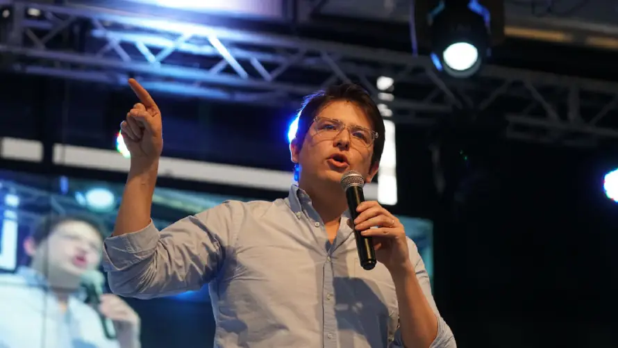 El expresidente Uribe afirma que con muerte de Miguel Uribe Turbay "mataron la esperanza"