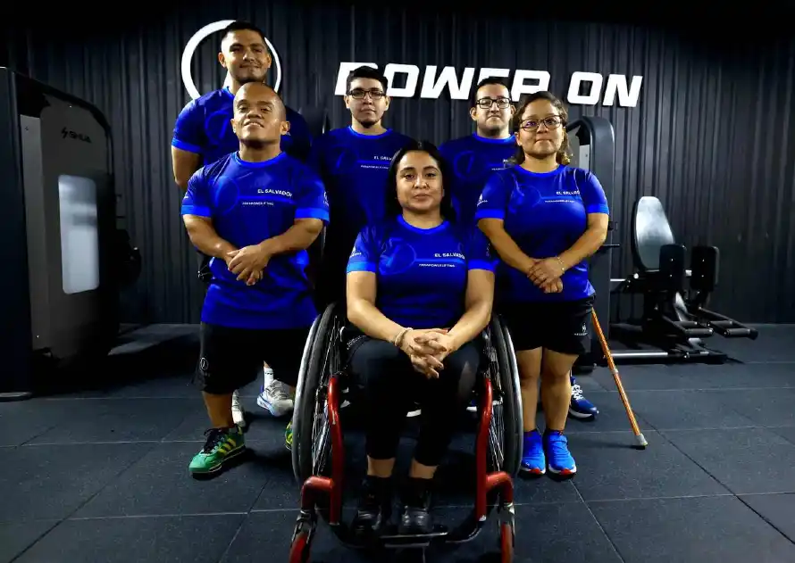 Selección salvadoreña de parapowerlifting viaja a Chile para competir en el Parapam American World Cup