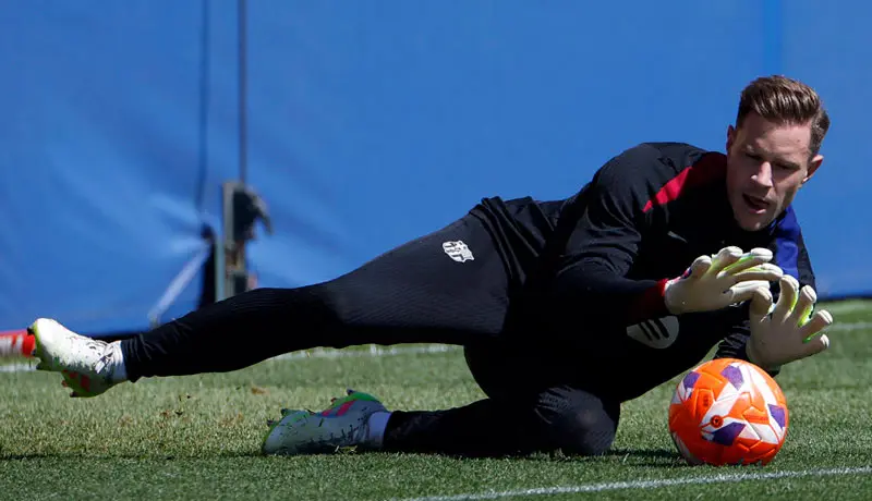 Ter Stegen firma la autorización para la comisión médica de LaLiga y recuperá la capitanía