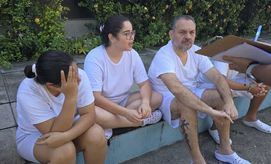 Seguirán en prisión tres personas acusadas de estafar a siete víctimas por más de $260,000