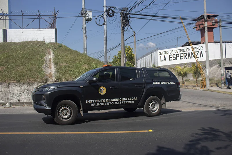  Socorro Jurídico registra 450 muertes en cárceles salvadoreñas bajo régimen de excepción