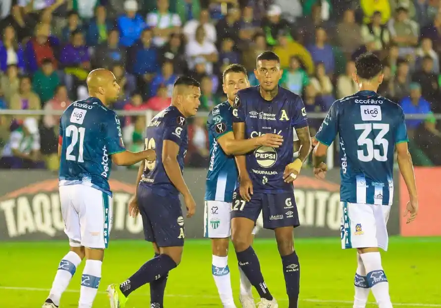 Alianza empata 0-0 ante Antigua GFC en su debut en la Copa Centroamericana