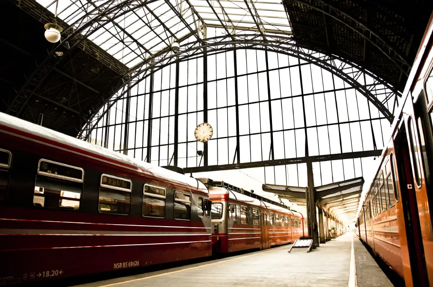 Multitud de trenes suspendidos y retrasados por una avería eléctrica en París