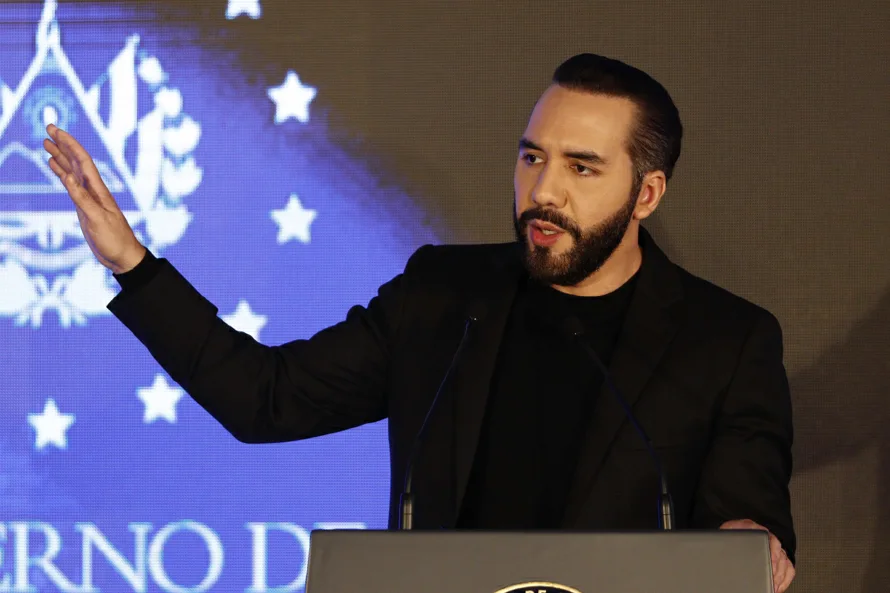 Bukele dice a quienes no les gustan las medidas de Educación: "pueden volver a la indiferencia de antes"