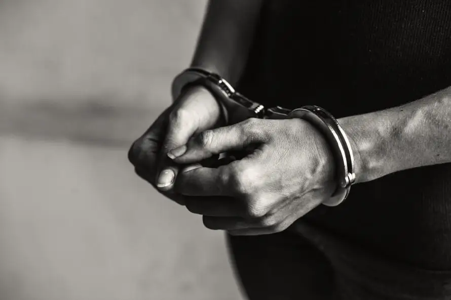 Hombre que tocó a mujer en Soyapango deberá cumplir reglas de conducta