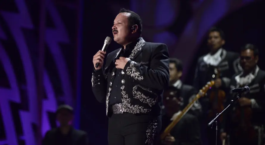 Pepe Aguilar a políticas migratorias: "No estoy de acuerdo con ningún tipo de autoritarismo"