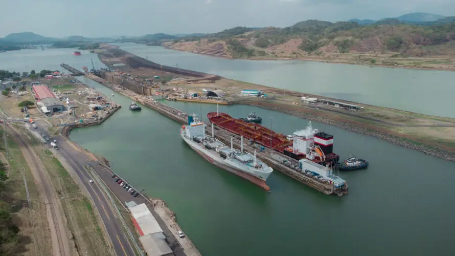Senador Ted Cruz: "EEUU no debería permitir que China utilice como arma el Canal de Panamá"