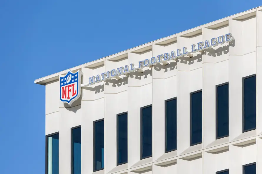 La NFL implementará IA para mejorar reclutamiento, jugadas y rendimiento