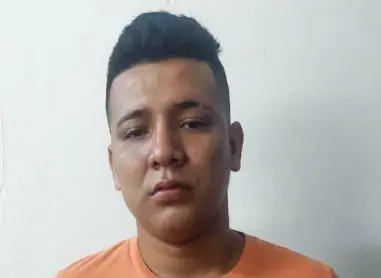 Arrestan a conductor con 168 grados de alcohol tras chocar con un vehículo estacionado en Lourdes