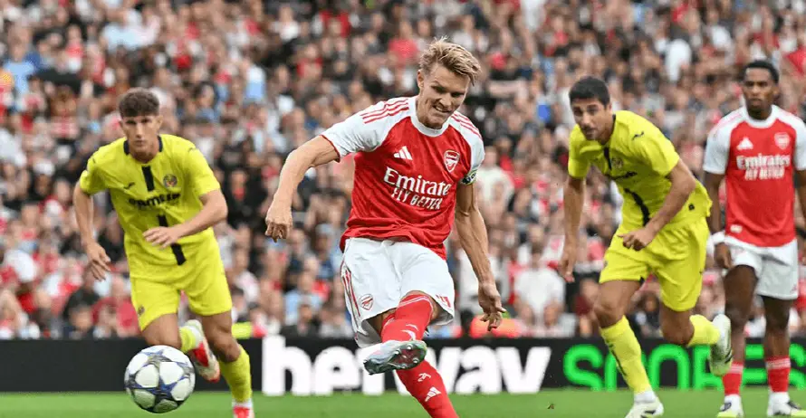 El Villarreal amarga la presentación del Arsenal en casa con una victoria por 2-3